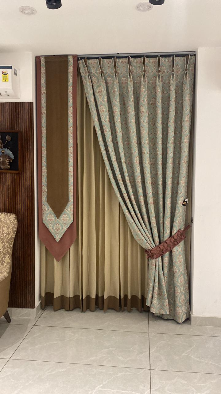Damask Panel with Contrast Border — curtains & drapes for premium interiors